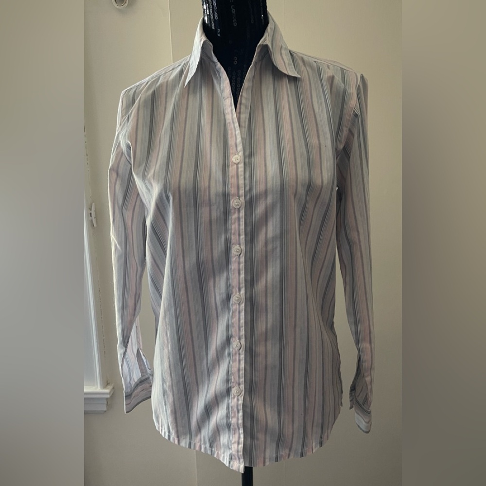 Tabi International Pinstriped Button Down Shirt Size Xs